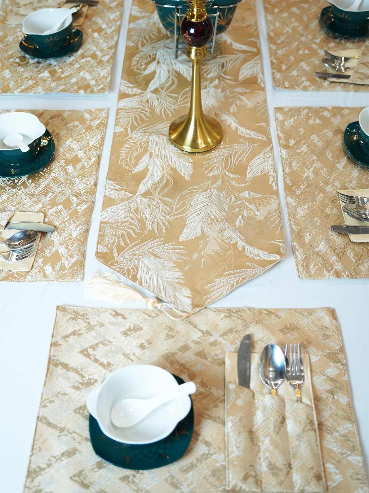 Gold Quartz Table Runner Set