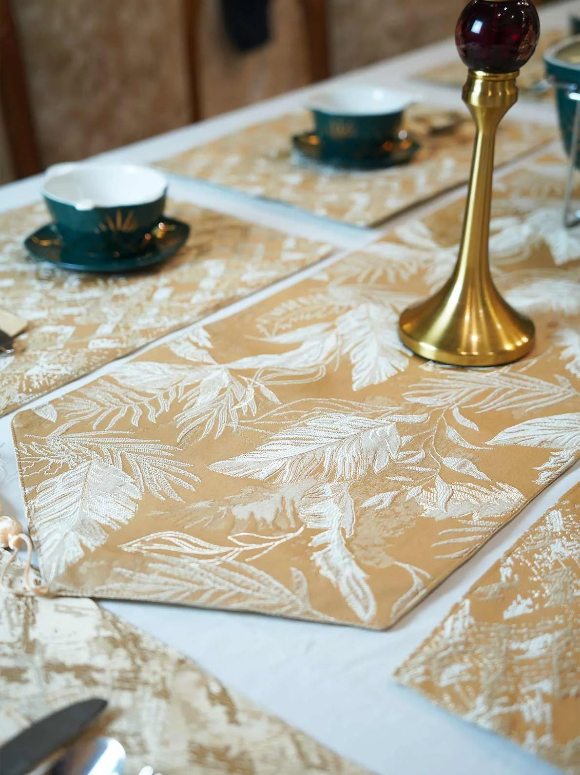 Gold Quartz Table Runner Set