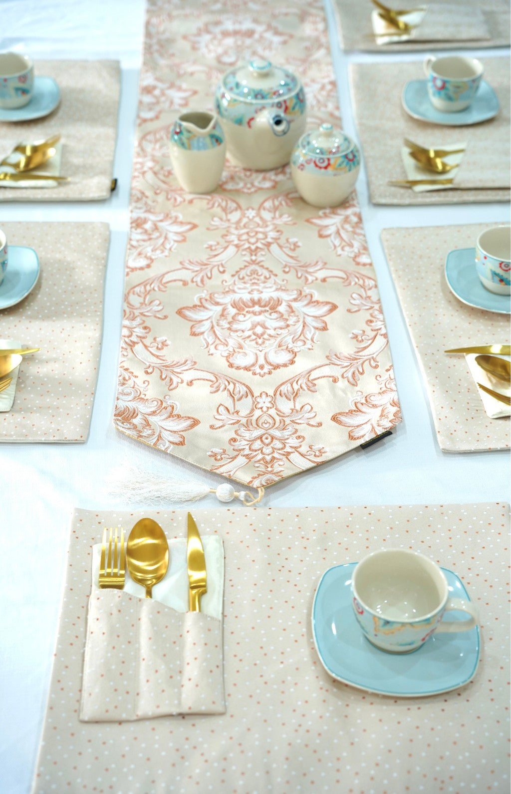 Pink Golden Damask Runner