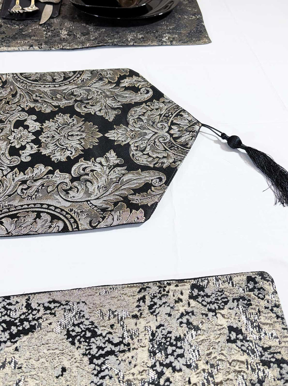 Baroque Majesty Table Runner Set - Shandaar Homes