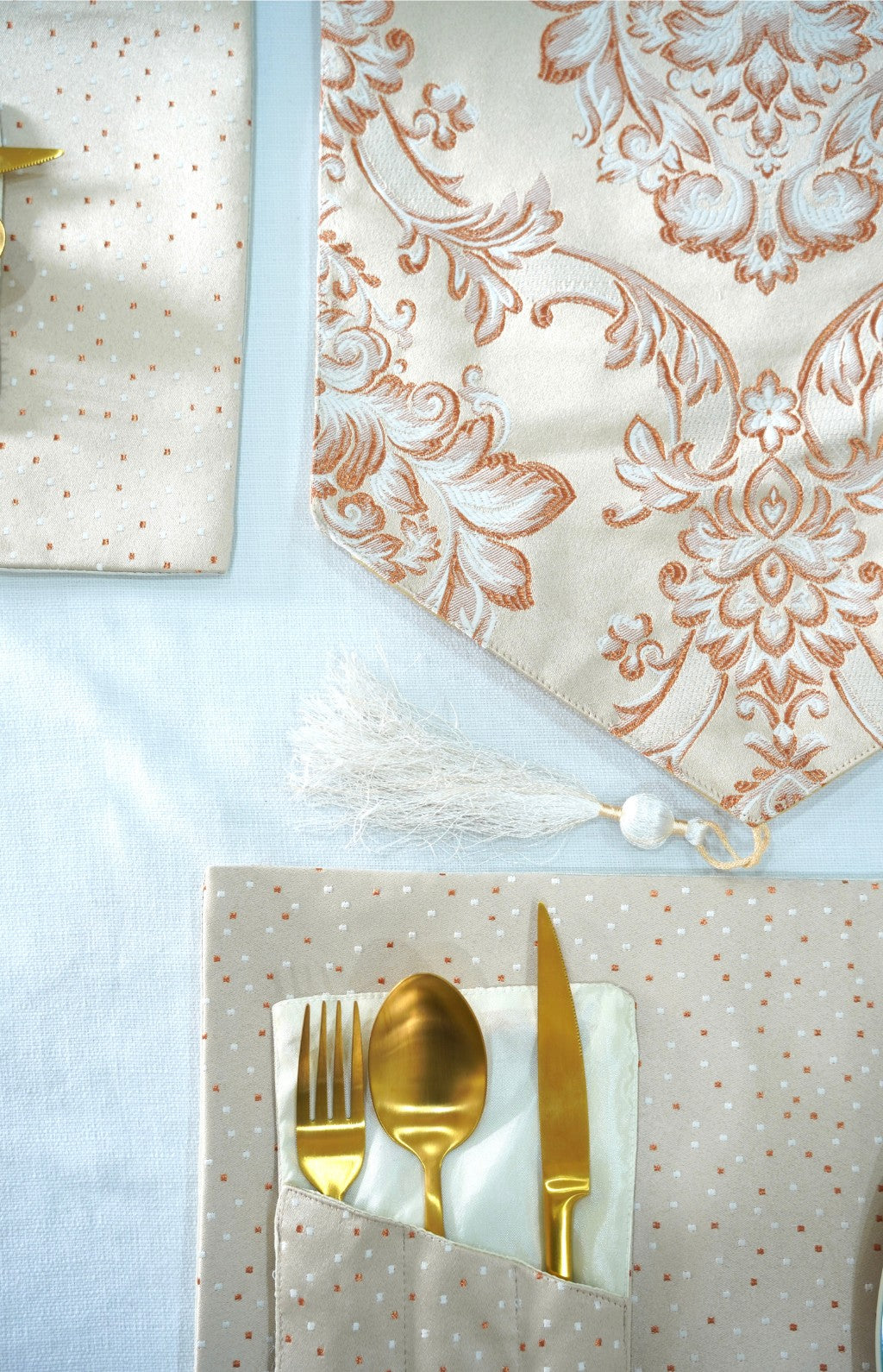 Pink Golden Damask Runner