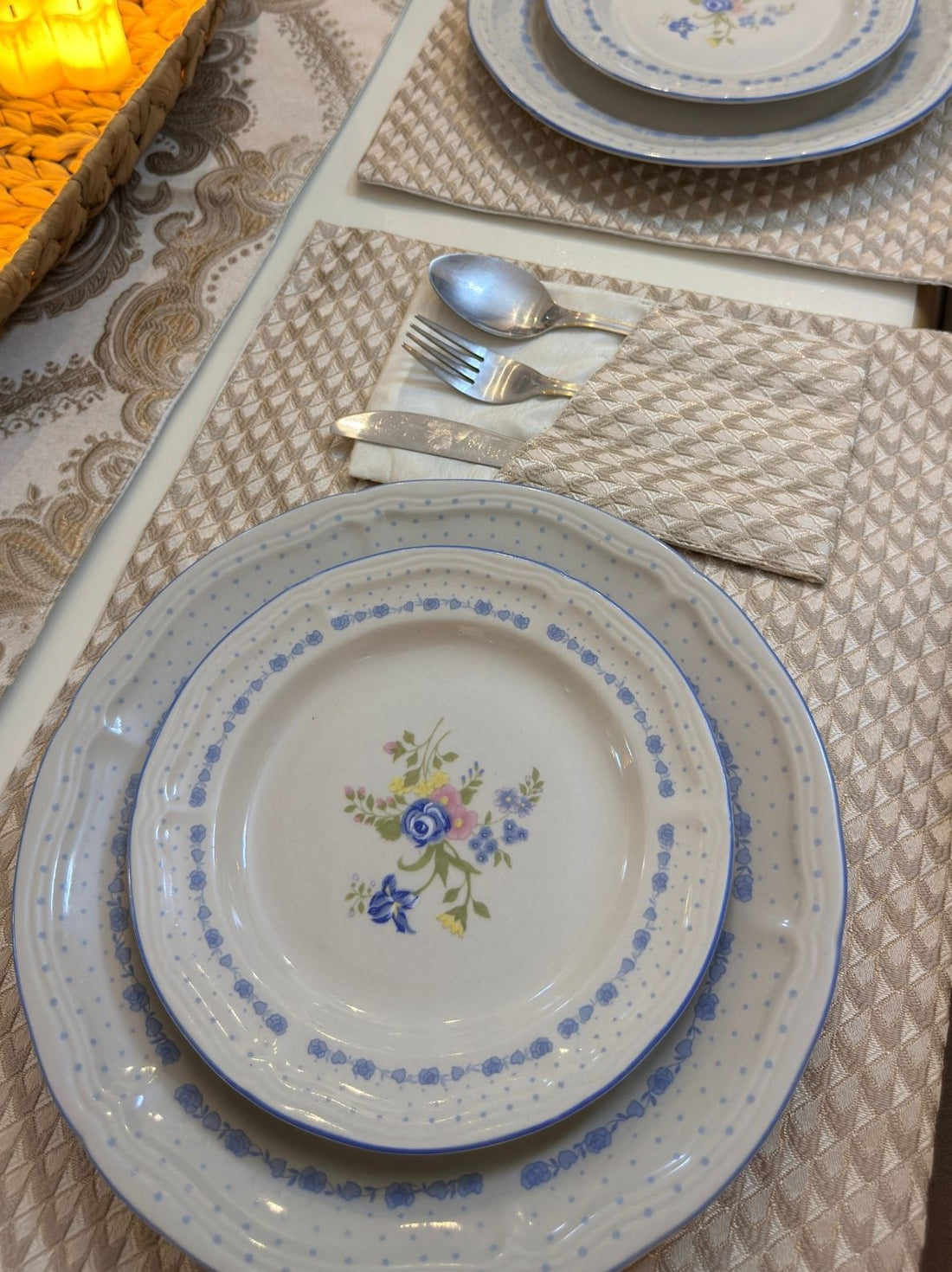 Ivory Damask Table Runner Set