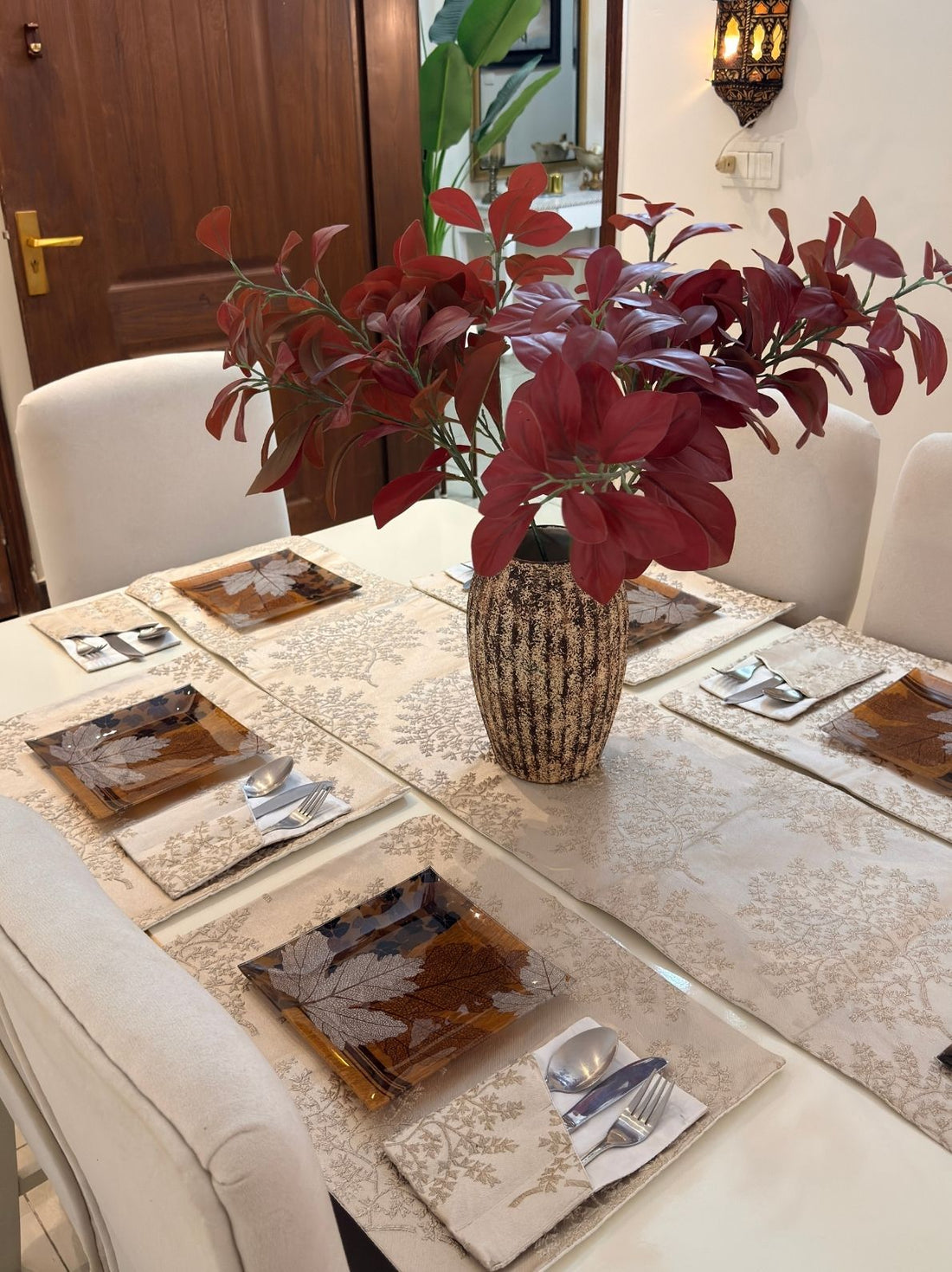 Vintage Jacquard Table Runner Set