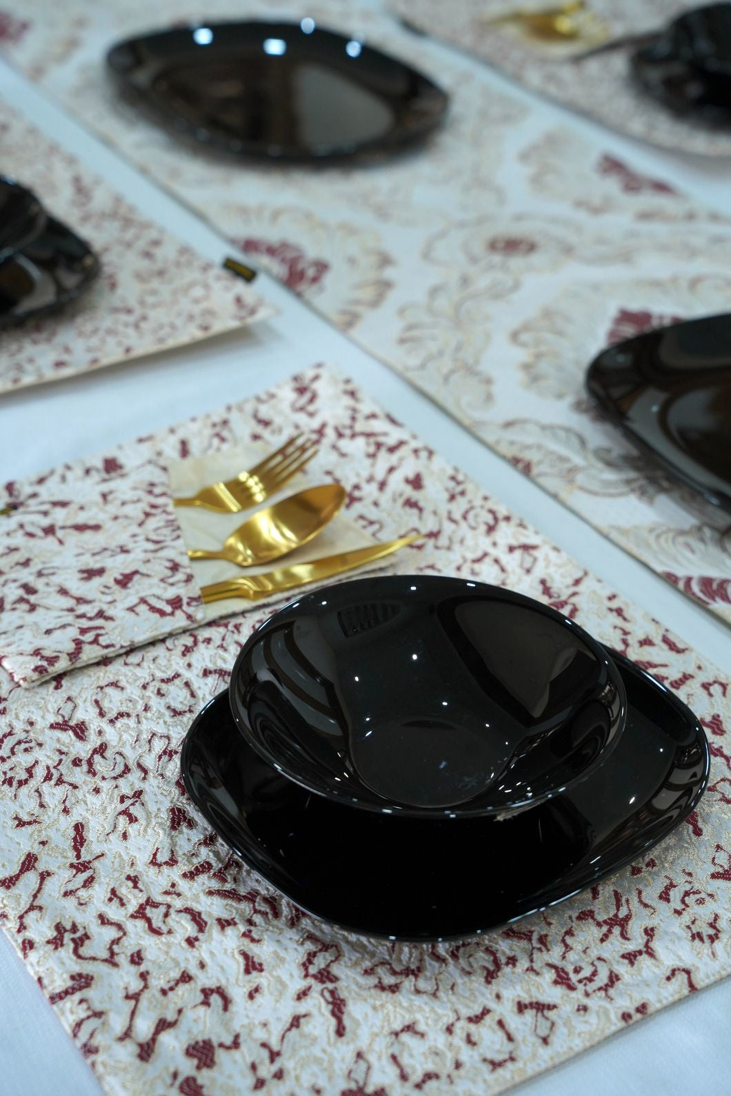 Rose Gold Table Runner Set