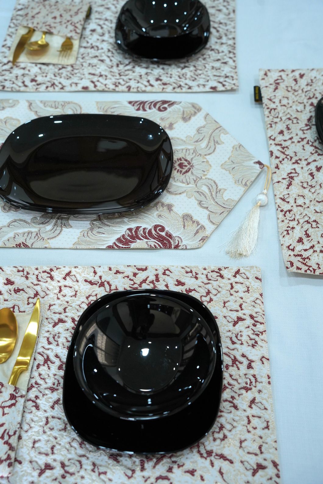 Rose Gold Table Runner Set