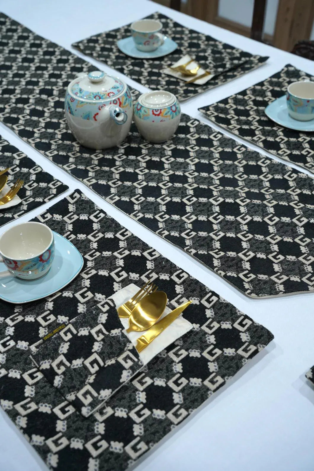 Black Velvet Cutlery Holder - Shandaar Homes