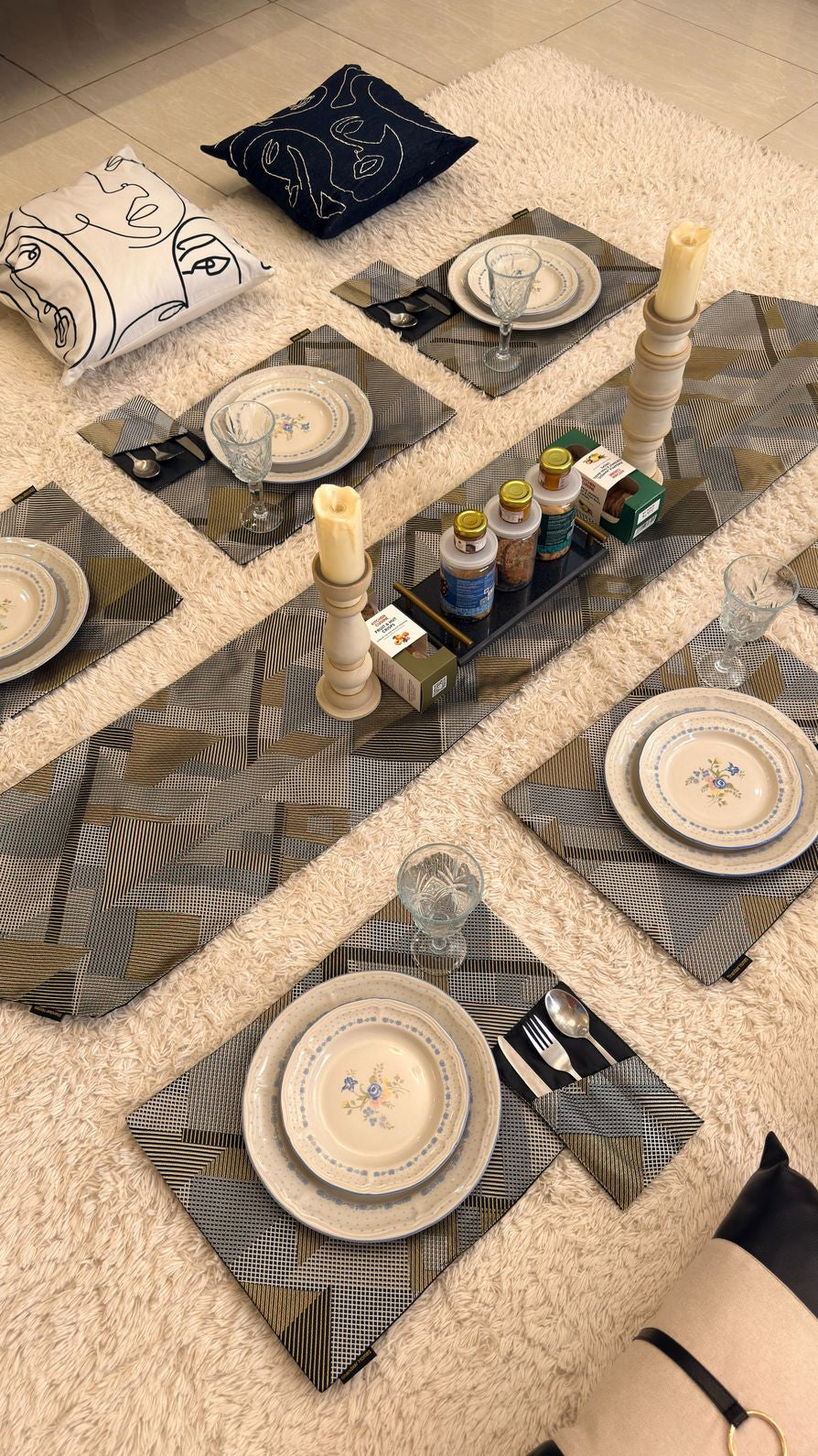 Zig Zag Table Runner Set
