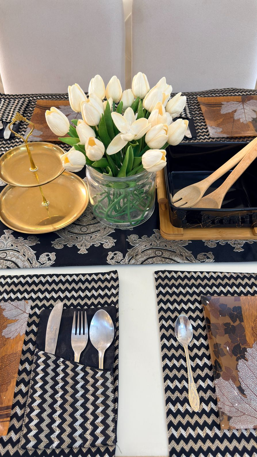 Crown Gold Black Table Runner Set